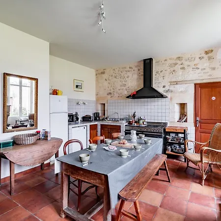 Sorbede - Charmante Maison Pour 10 Personnes בית נופש