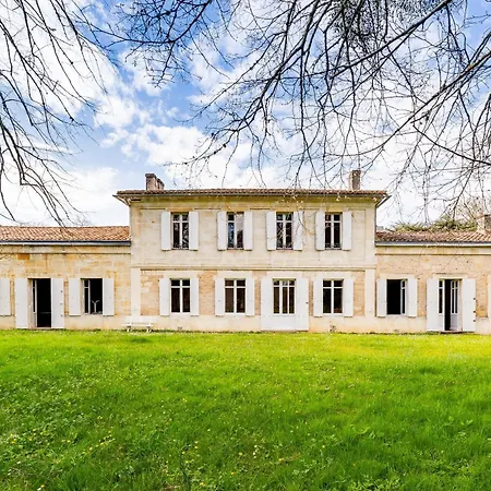 Sorbede - Charmante Maison Pour 10 Personnes